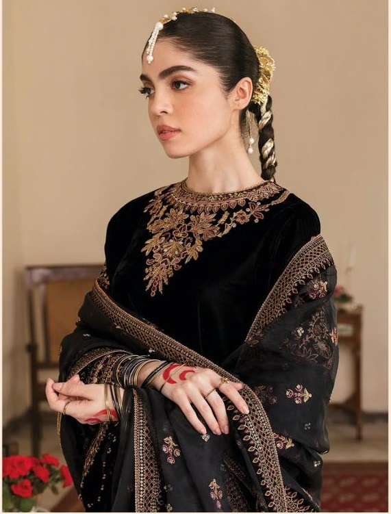 MARIAB embroidered Velevt by DEEPSY SUITS 